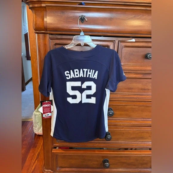 NWT Majestic Women's New York Yankees CC Sabathia #52 Jersey (Medium) - Picture 2 of 4